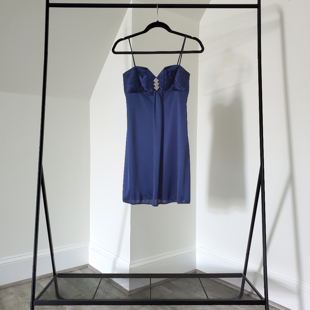 MASQUERADE NAVY BLUE FORMAL DRESS